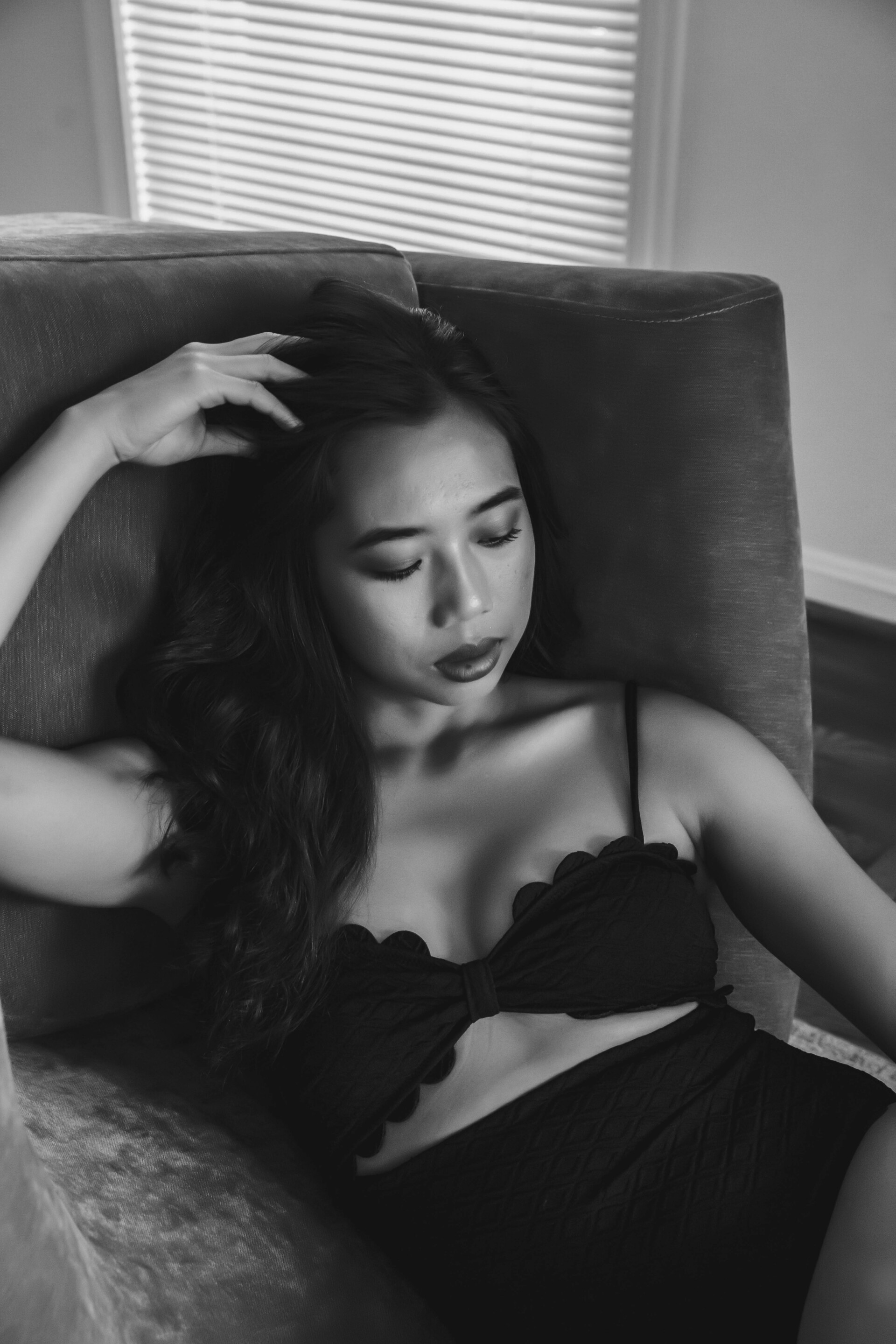 black and white boudoir portrait of a woman